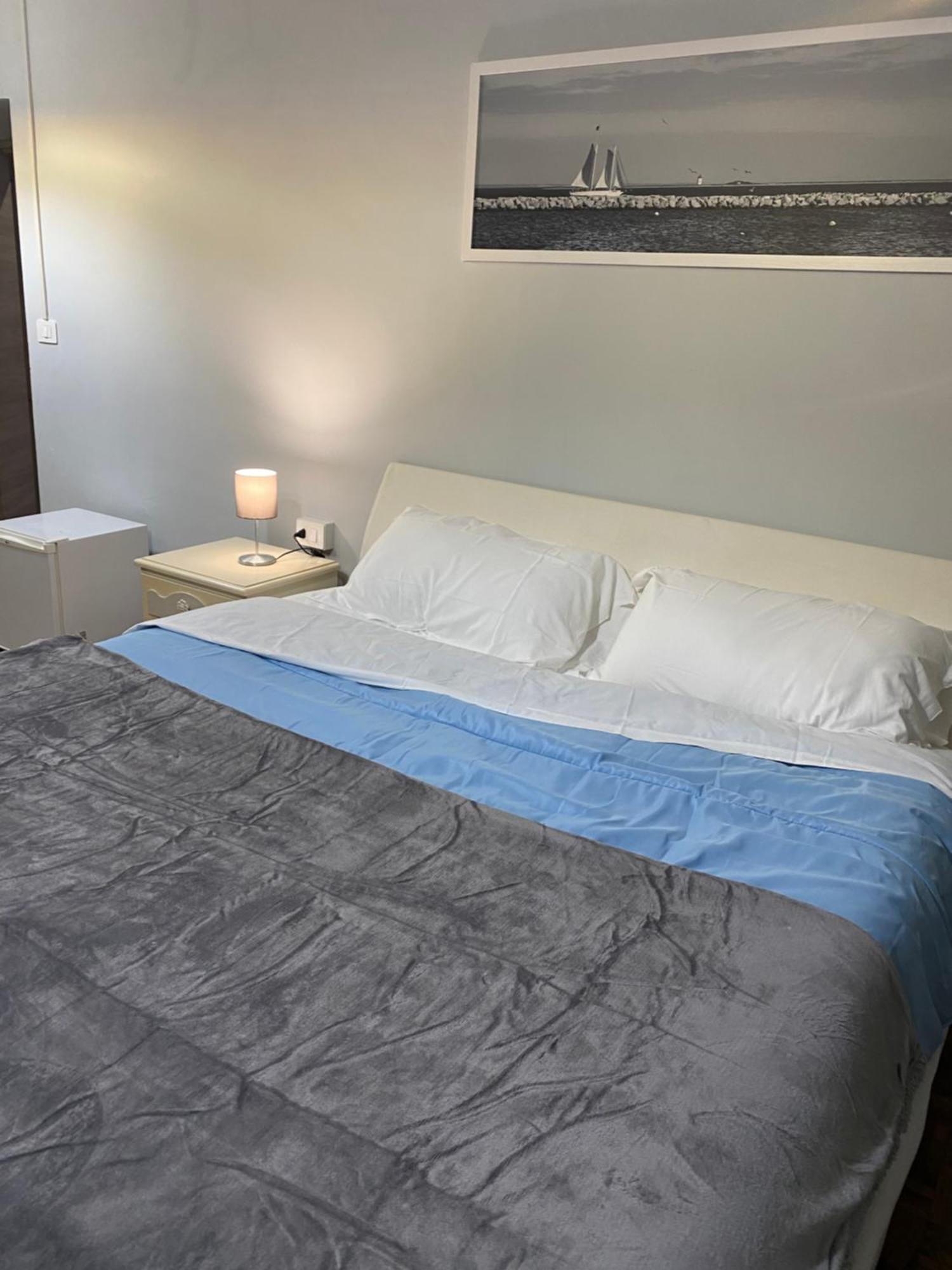 Bed and Breakfast La Casa Di Cate & Adry Envie Екстер'єр фото