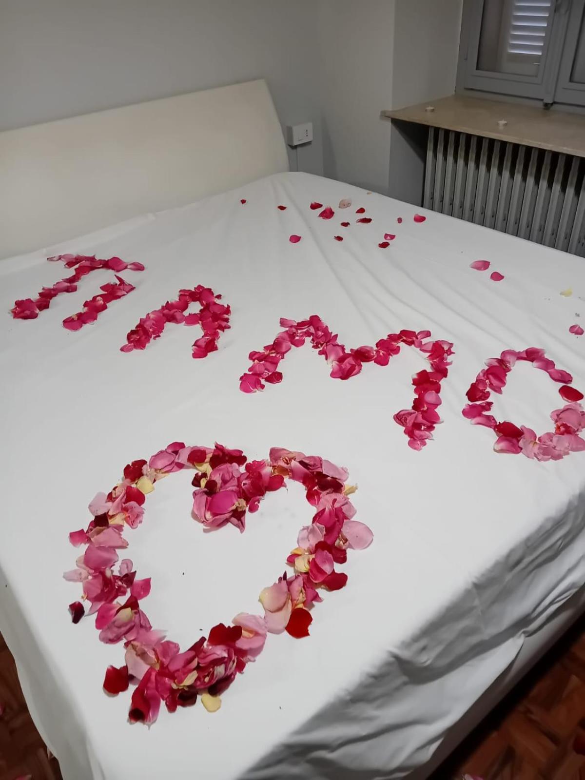 Bed and Breakfast La Casa Di Cate & Adry Envie Екстер'єр фото